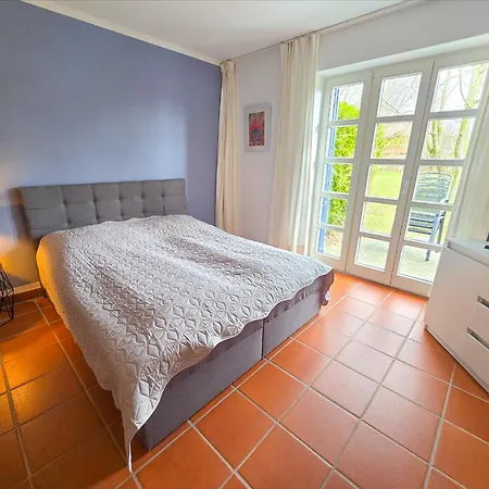 Rugana - Klassik 1-raum Mit Terrasse A36 * Dranske